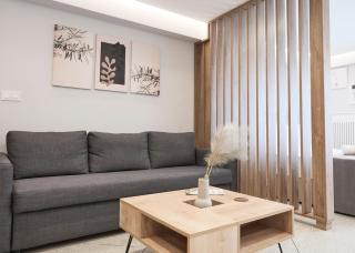 Bright space with street view, near Acropolis - 1