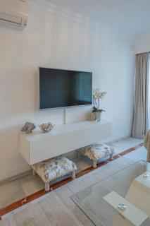 Luxury Apartment In Central Marbella with Parking and Pool - Marbella - 4