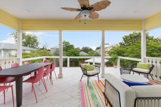 Woodward Way Luxe Villa Near Beach w Pool Hot Tub Stocked Kitchen - Destin - 9