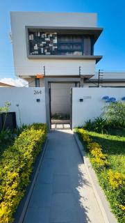 Villa Palmeras 4-Bedroom AC Premium Central Oasis - Newly Refreshed - 7