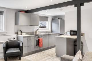 Fantastic convenient 2 Bedroom 2 bathroom Perfect for Stansted Airport, 2 minute walk to Bishops Stortford Train Station! - Bishops Stortford - 5