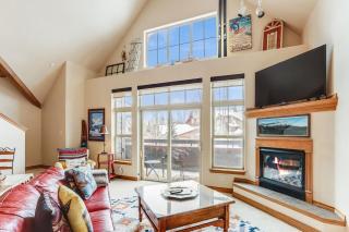 Cozy, Comfy and Convenient - 9