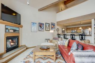 Cozy, Comfy and Convenient - 4