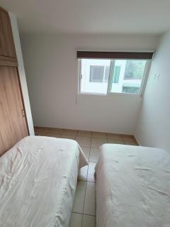Excelente Casa Familiar con Alberca - Jiutepec - 1