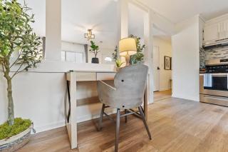 Modern Farmhouse w King Bed Near Shopping - 8