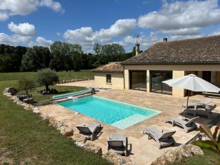 Maison de charme avec piscine chauffée - Nojals-et-Clottes - 0