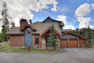 Mountain Thunder Lodge 3 Bedroom Vacation Rental in Breckenridge with Access to a Hot Tub Just Two Blocks from Main Street - Breckenridge - 0