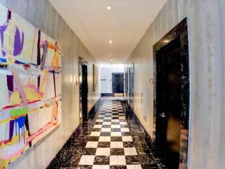 Charming Ocean View 2BR 1BA ICON Brickell - 4