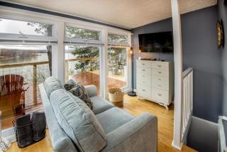 The Cliffhanger Cottage - 3