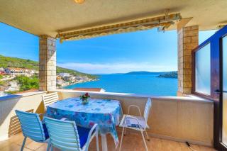 Apartments Val - Vinišće - 9