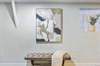Oak Park 5bd 2bth sleeps 11 with 3 private parking - Oak Park - 2