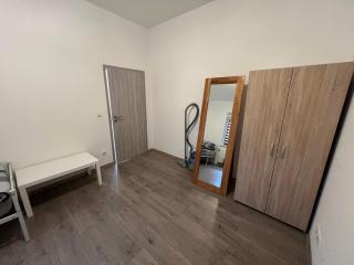 Voll ausgestattete Möblierte Wohnung zu vermieten an der BAB 15 - - 7