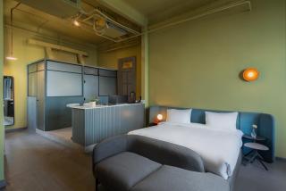 grey l studio apartments Corniche Alexandria - 4