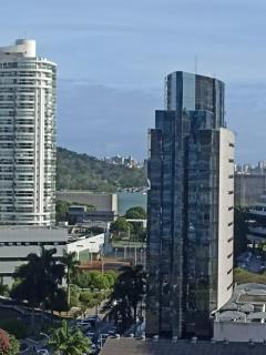 Excelente e moderno apartamento com linda vista - 9