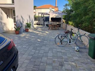 Apartments by the sea Nin, Zadar - 23668 - Nin - 8