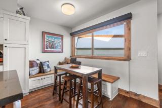 New Listing Modern Pet Friendly Retreat with Hot Tub Fireplace - 1
