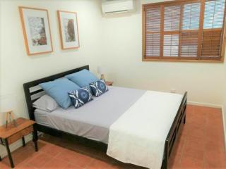 Main Street-Ailrie Apartment - Airlie Beach - 4