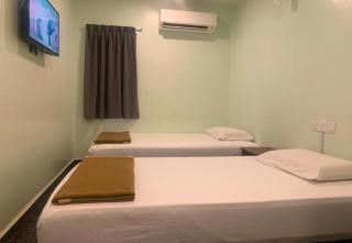 TH Hotel - Bahau - 8