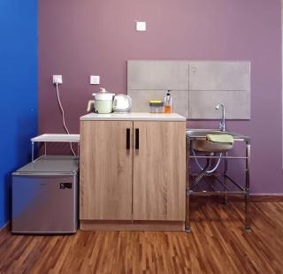 Family-Friendly Homey Unit with Parking - 8