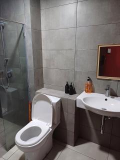 Family-Friendly Homey Unit with Parking - Penampang - 2