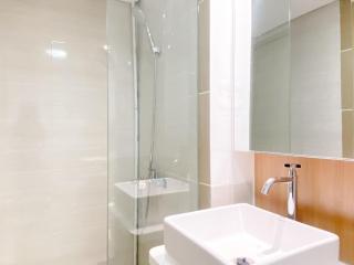 Spacious and Homey 2BR with Work Space at Meikarta Apartment By Travelio - 7