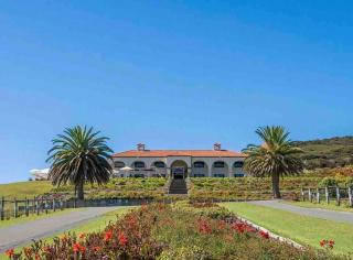 Coastal Charm Escape - 4