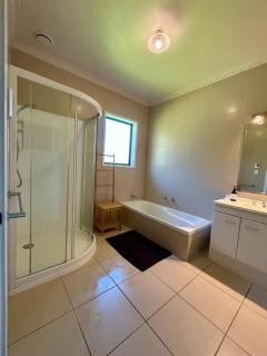 Castle Dent - exclusive guest suite - 1