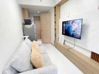 212 Budget Condo at Shore 3 The Dwelling place - 1
