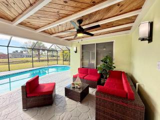 Dreamy paradiseCharming House Pool View Captivate - Lehigh Acres - 0