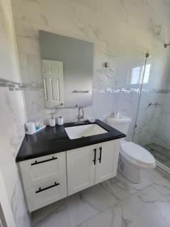 Luxury Rental Apartment in Brown Hill, Nevis - Nevis - 4