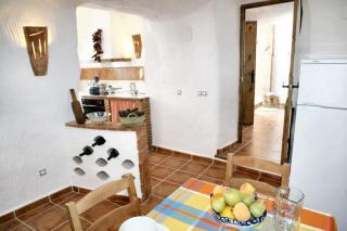 Charming House in Galera - Fireplace & Terrace - Galera - 7