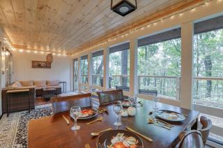 Treetop Hideaway - Summer Escape with HOT TUB - Gatlinburg - 6