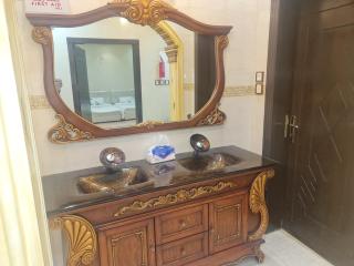 شقة مجلس وغرفة نوم x - 8