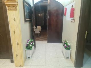 شقة مجلس وغرفة نوم x - 5