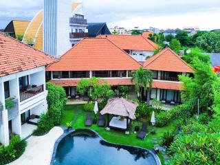 Villa Diana Bali 16 Bedrooms - Seminyak - 1