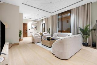 Silkhaus New & Luxury 3BDR at Al Mahmal in Quturbah - 0