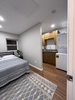 Cozy Cottage Flexible Stay - 5