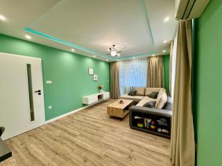 Downtown Gem - free garage - 1