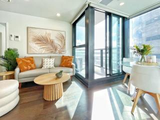 Amazing Seaview Tranquility 2Bed & 2Bath Nearby SkyTower-AC - Auckland - 1