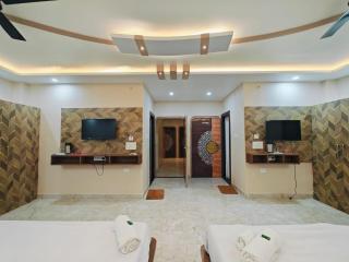 Hotel The Pushpraj - Varanasi - 6