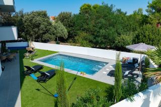 Apartment Robell Zaton privater Garten beheizter Pool Strandnähe - Zaton - 0