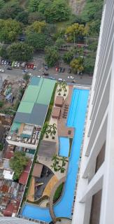 Staycation at a Breeze 01 - Manila - 4