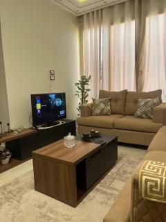 Cozy 2 Bed Rooms Apartment, 25 mins to the Airport - 8