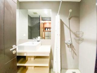 Good and Restful Studio at Patraland Amarta Apartment By Travelio - 4