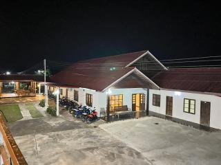 Sanhak Guesthouse 1 - Ban Nahin-Nai - 9