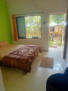 Durga Beach Resort - Parxem - 9