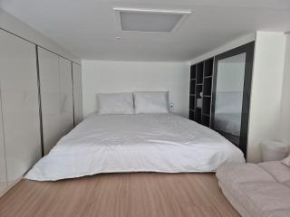 Gangnam Comfortable House, 1min to Subway - Seul - 4
