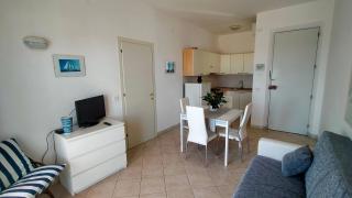 P313 nr 105 trilocale sul mare con ombrellone in prima fila - 7