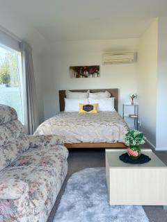 Cozy and sunny room near City To Seapath - Christchurch - 0