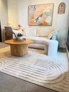 Lonsdale St Luxury CBD Family Apartment with FREE PARKING - 0